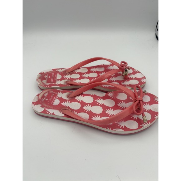 Kate Spade Shoes Womens Size 7 Pink Pineapple Flip Flop Sandals Bow Rubber - Picture 2 of 5